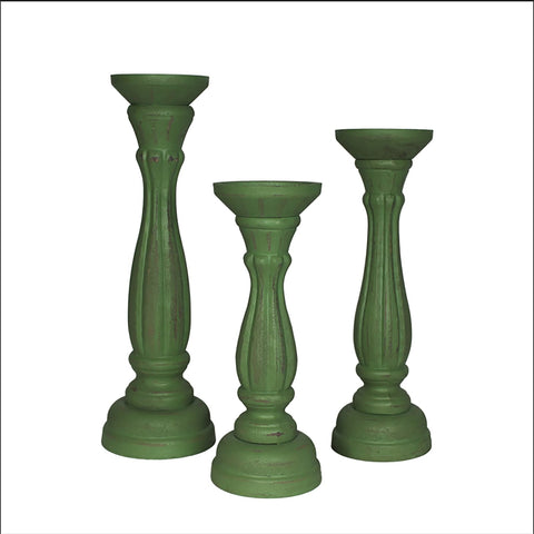 Urban Designs Vintage Wood Pillar Candle Holder - Set of 3